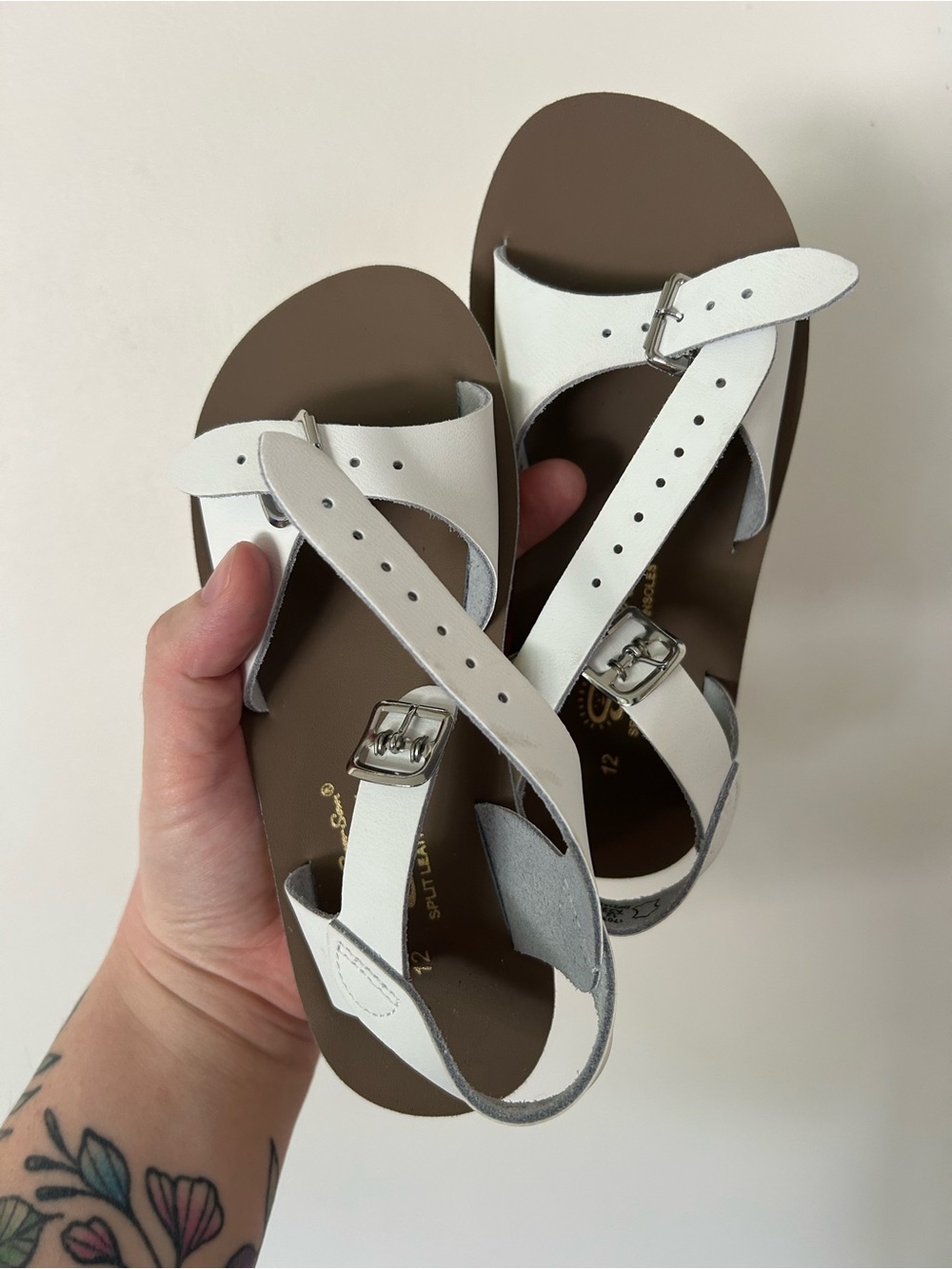 NWOT Salt Water Sandals The Surfer Sandal White Size 12